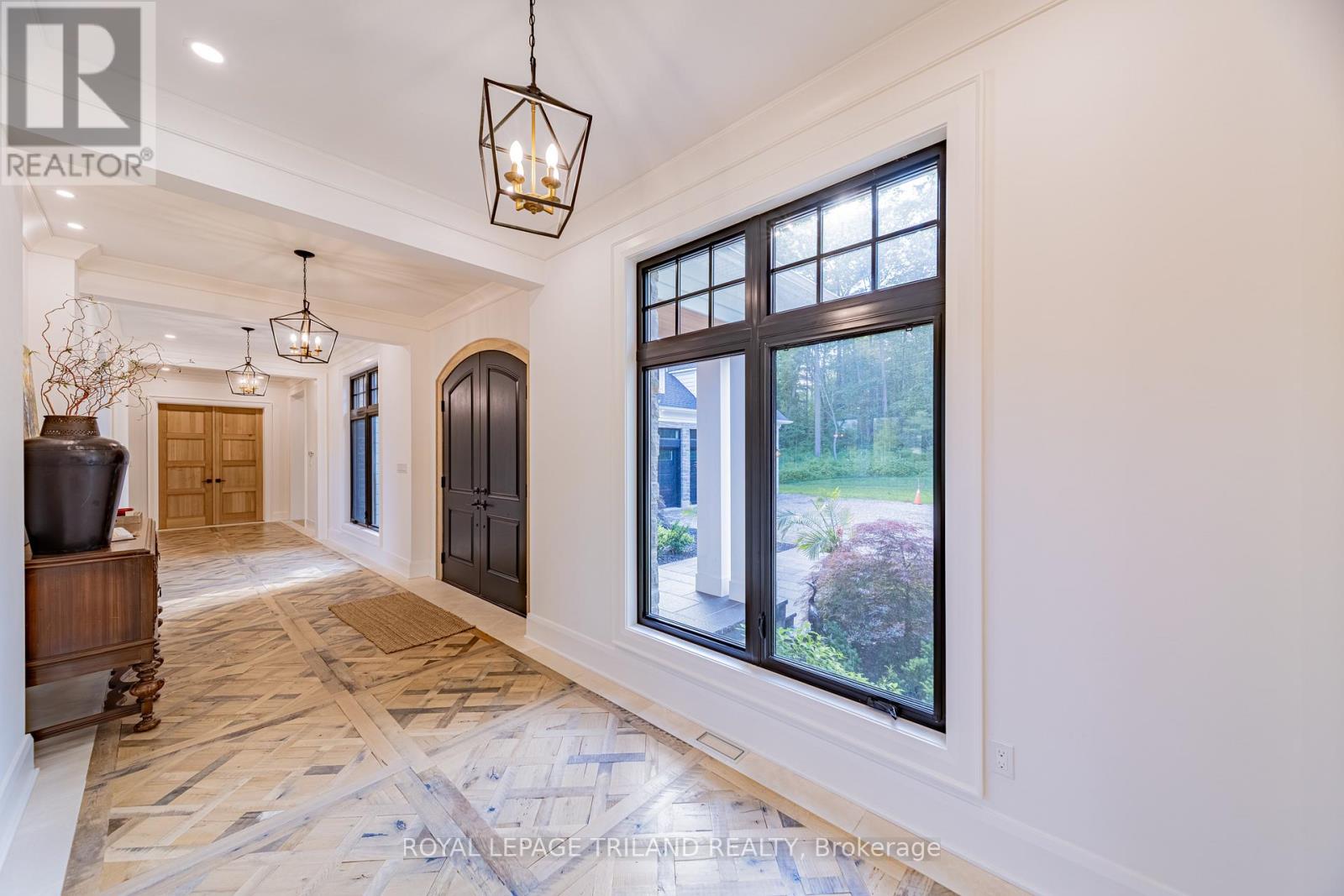 260 ONTARIO STREET - 10