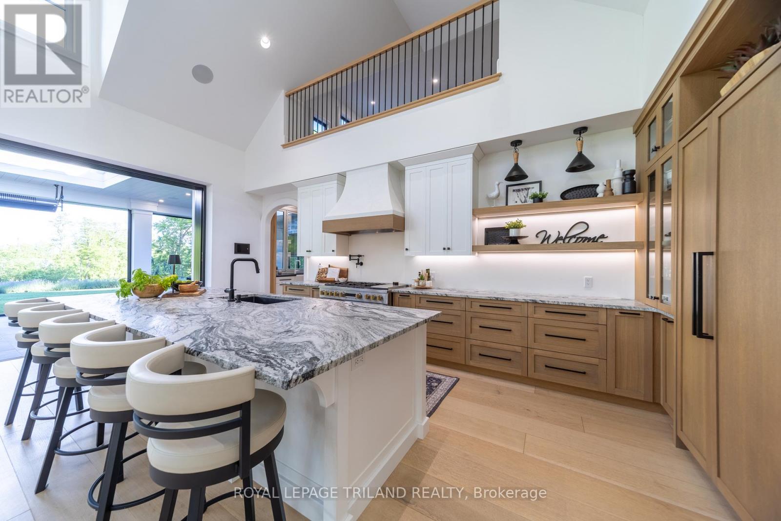 260 ONTARIO STREET - 15