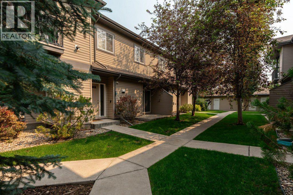 #2 121 Silkstone Road W - 2