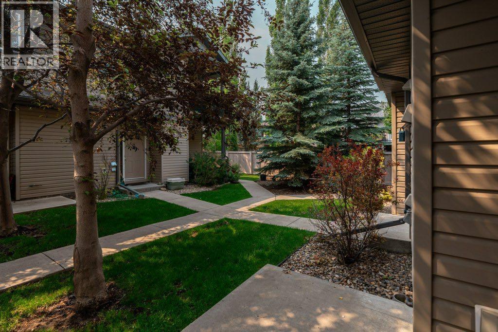 #2 121 Silkstone Road W - 22