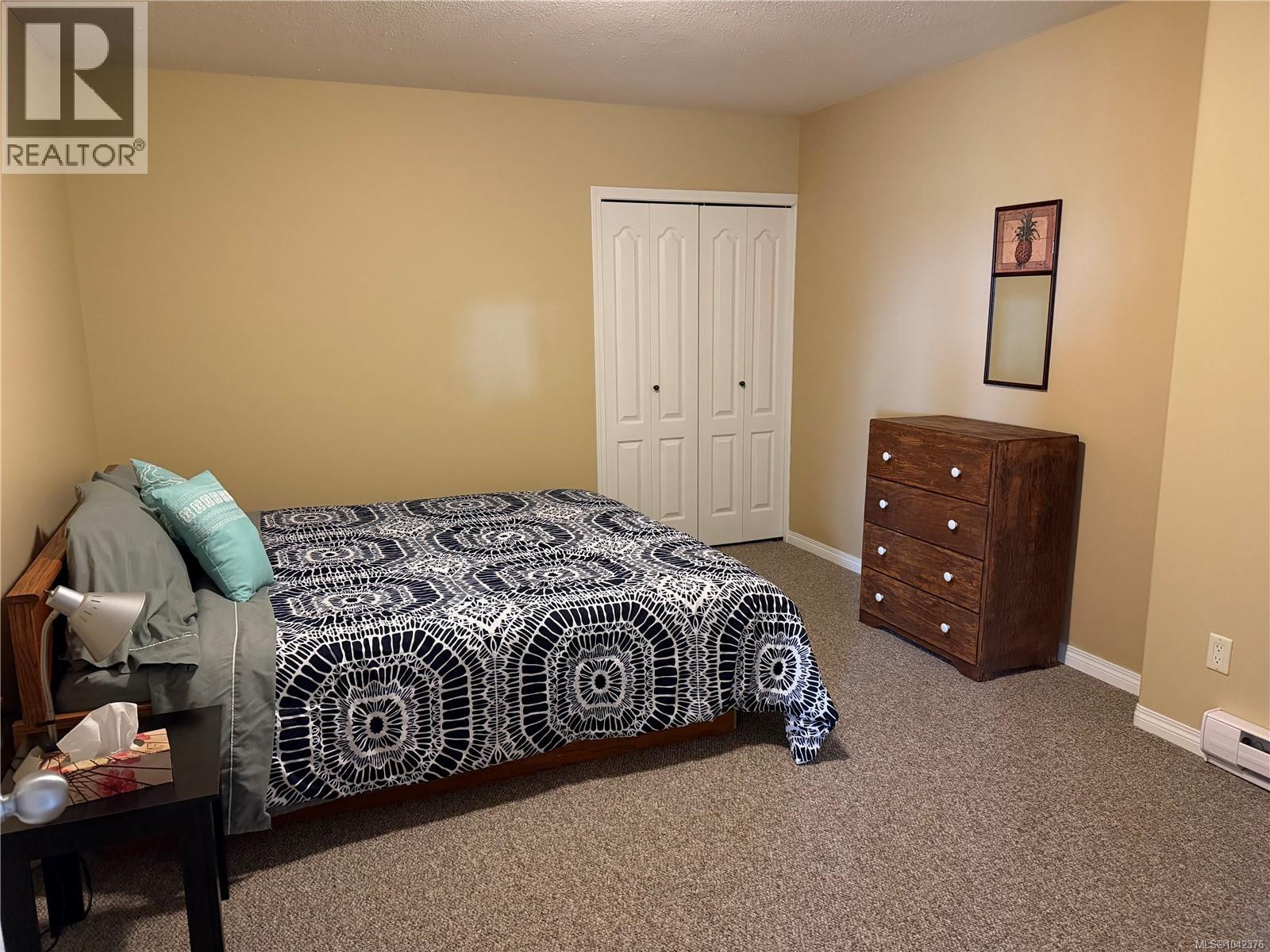 6120 Huckleberry Lane - 34