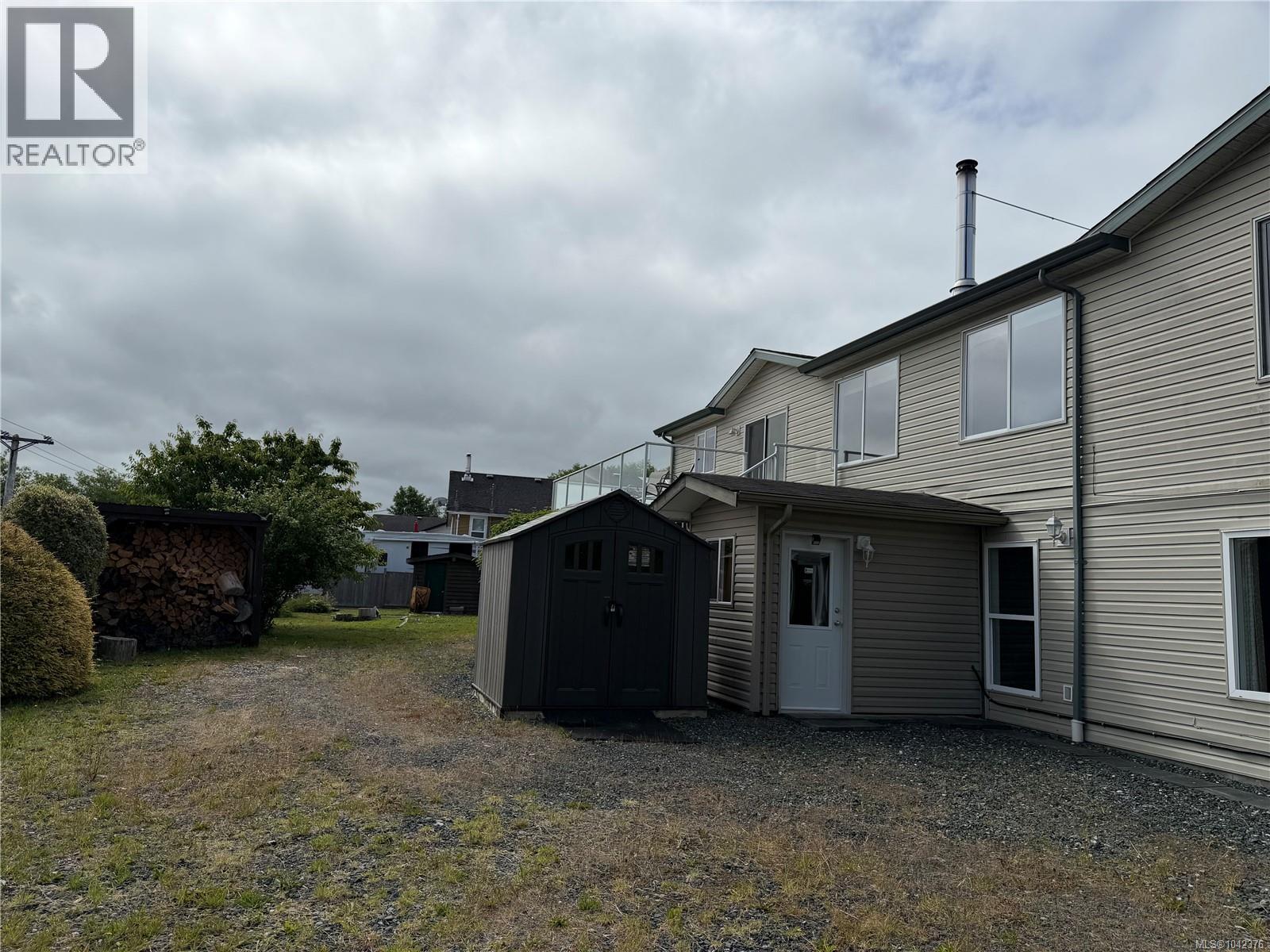 6120 Huckleberry Lane - 8