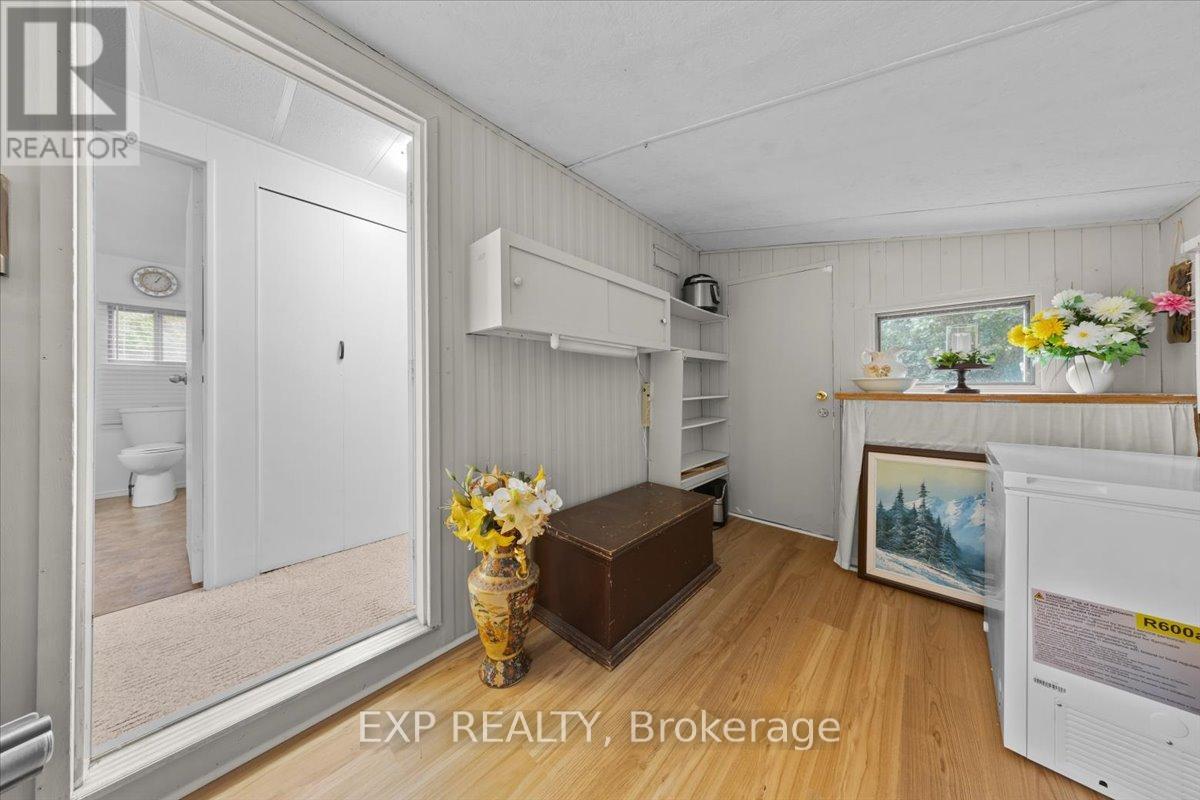 20 PINEWOOD AVENUE - 20