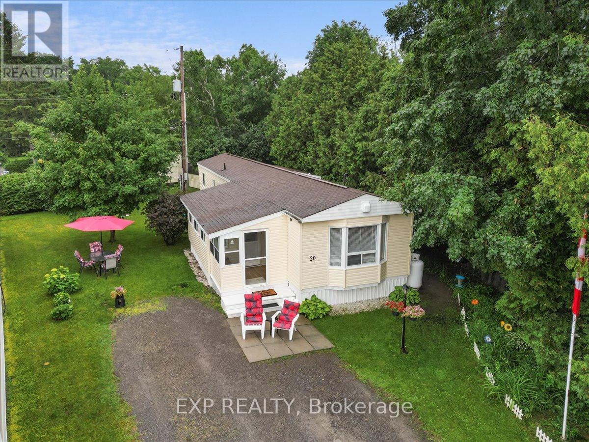 20 PINEWOOD AVENUE - 31