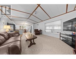 20 Pinewood Avenue, Beckwith, ON K7C3P1 Photo 16
