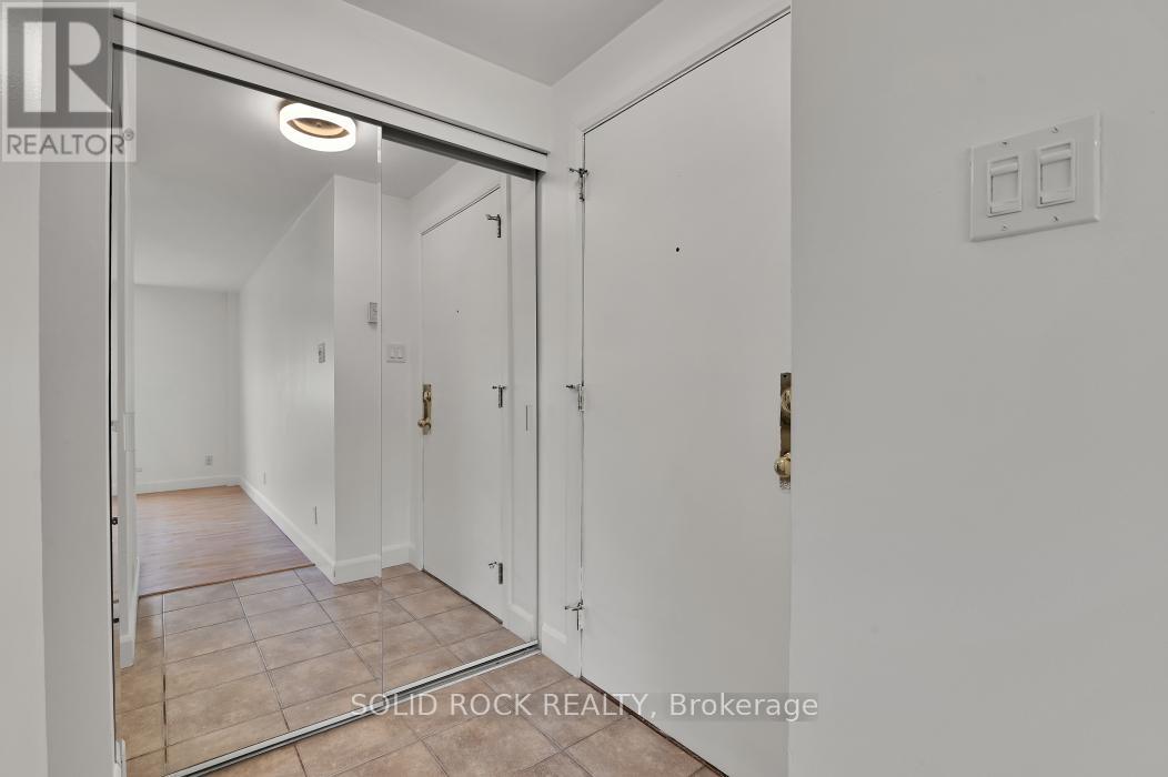 #7 896 ELMSMERE DRIVE - 2
