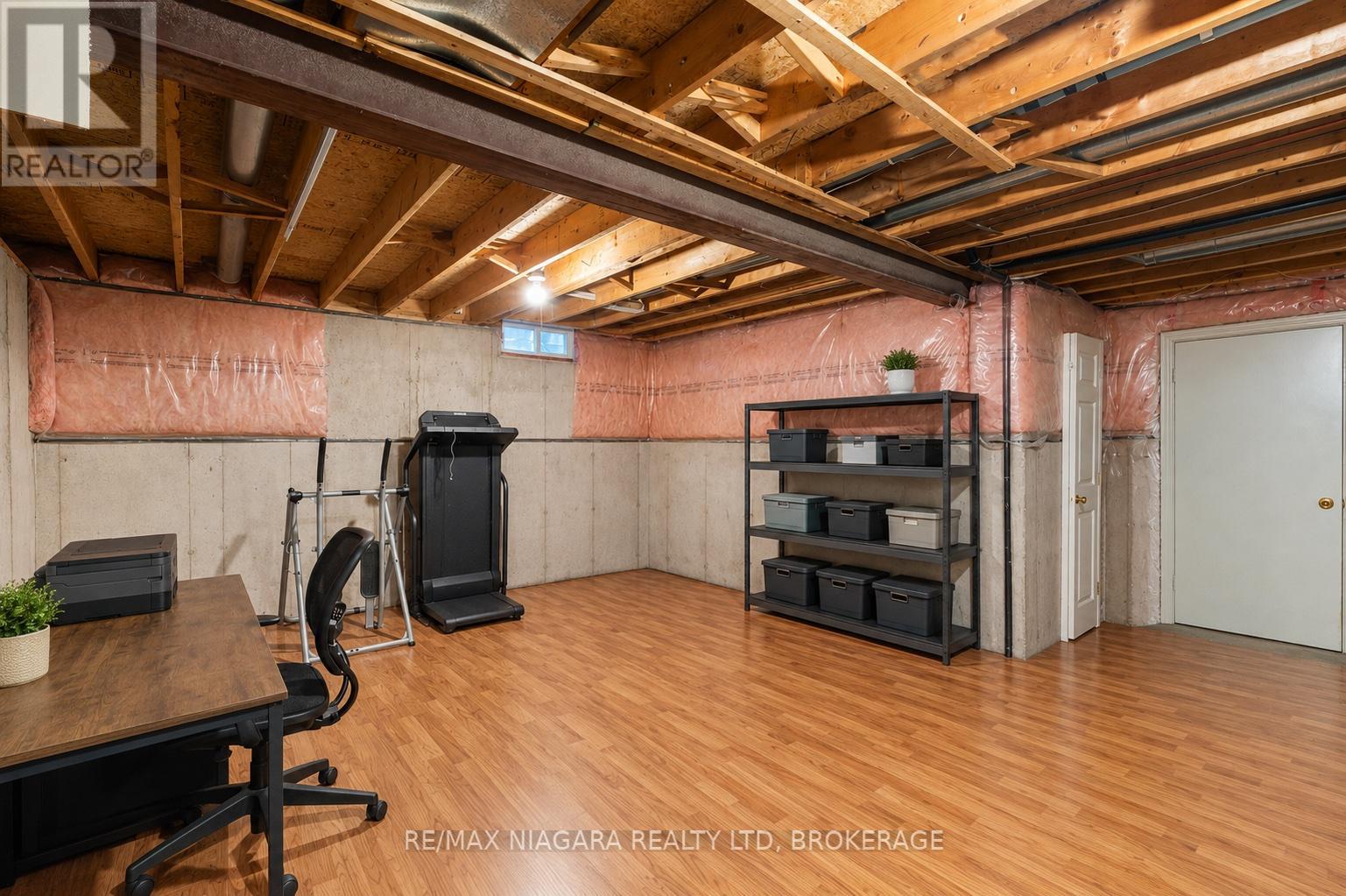 5991 ANDREA DRIVE - 31