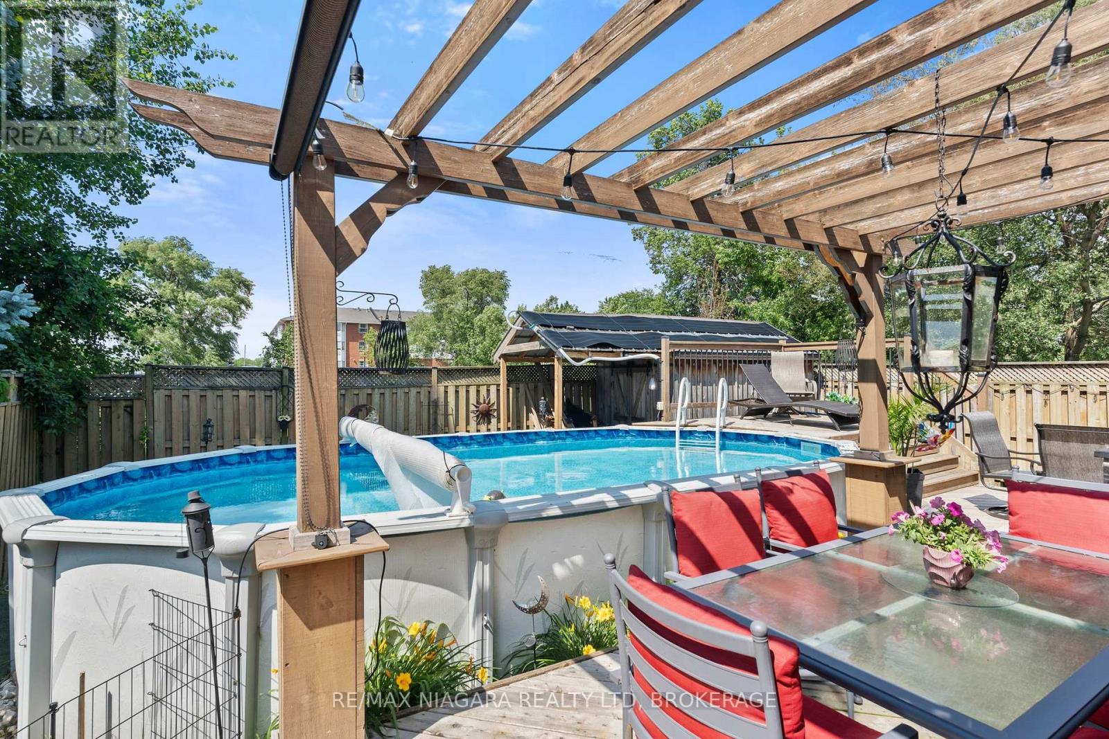 5991 ANDREA DRIVE - 37