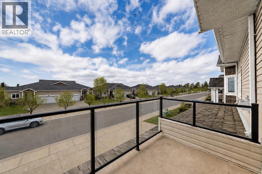 520 Rocky Vista Gardens NW - 16