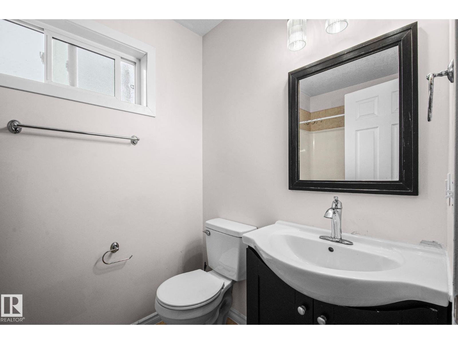 4806 117 AVE NW - 29