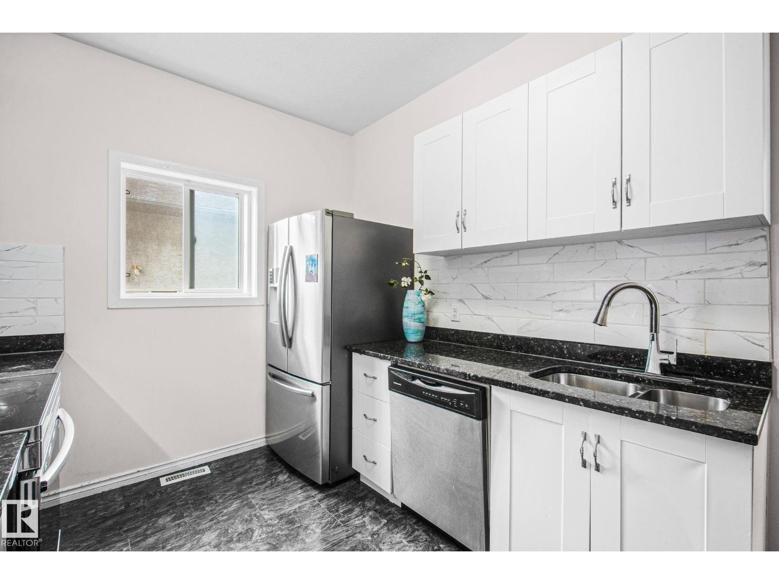 4806 117 AVE NW - 20