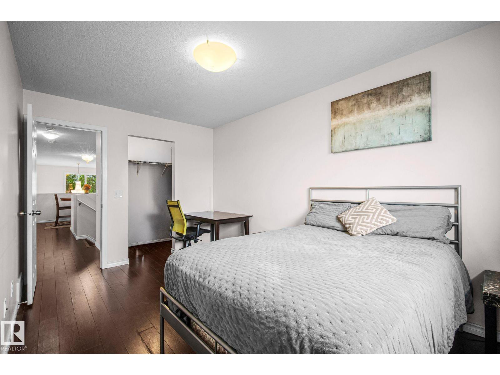 4806 117 AVE NW - 42