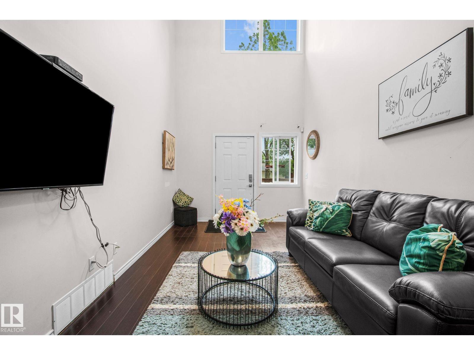 4806 117 AVE NW - 9