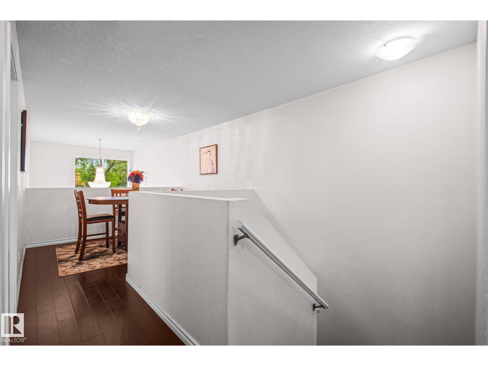4806 117 AVE NW - 24