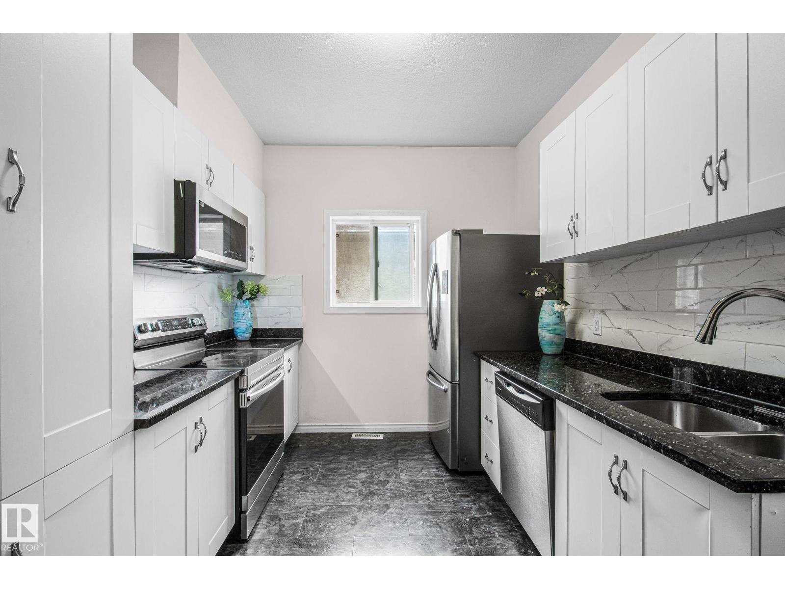 4806 117 AVE NW - 19