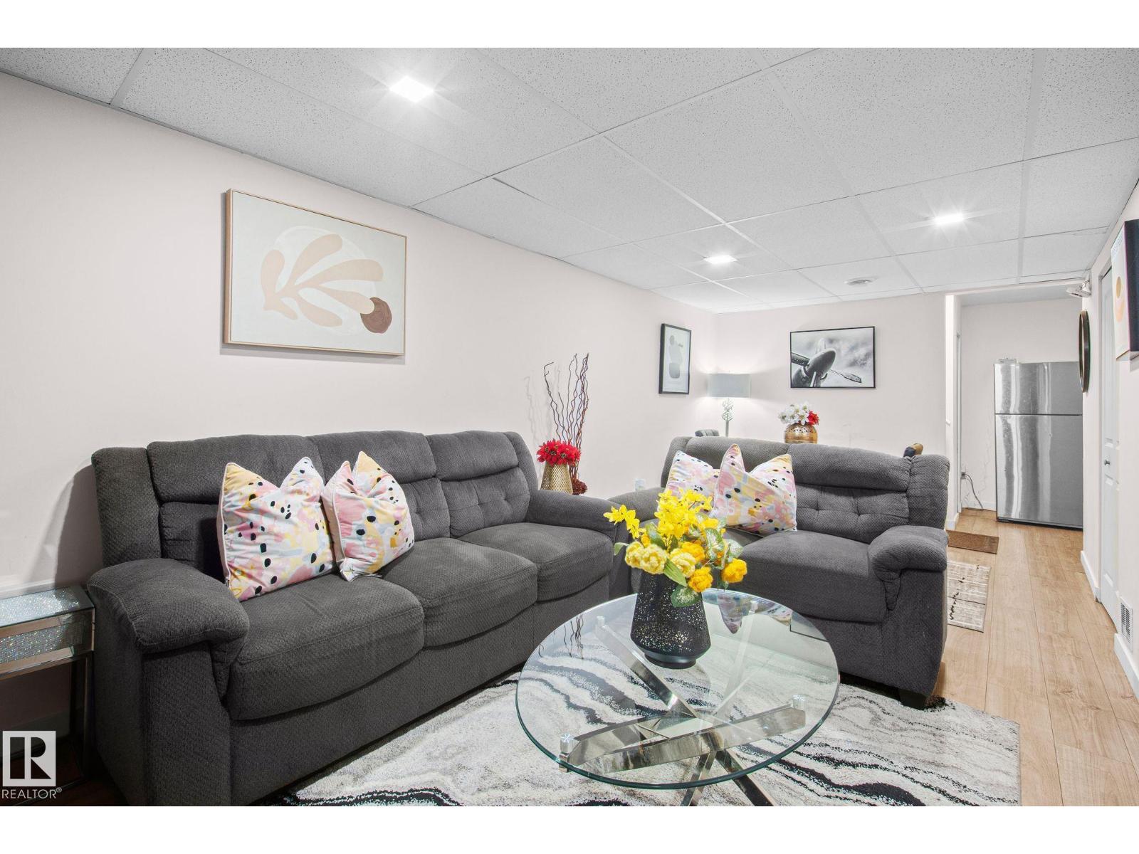 4806 117 AVE NW - 56
