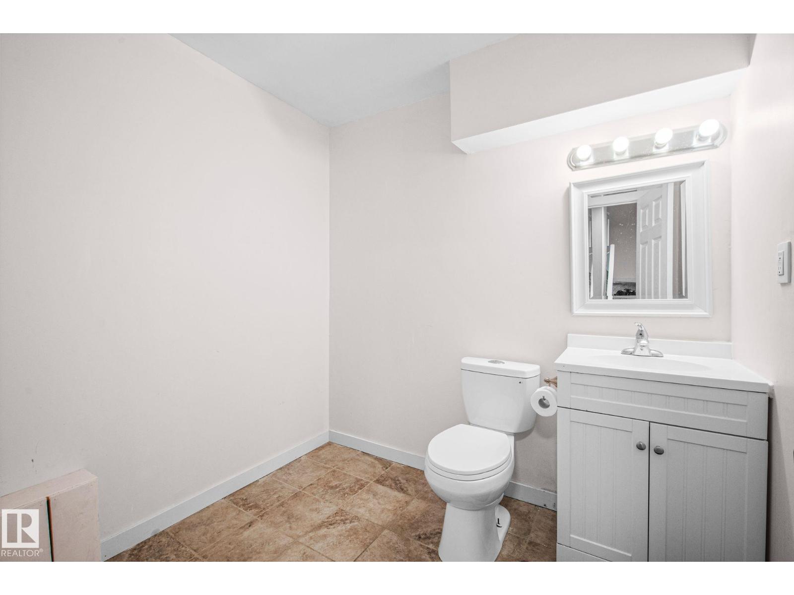 4806 117 AVE NW - 49