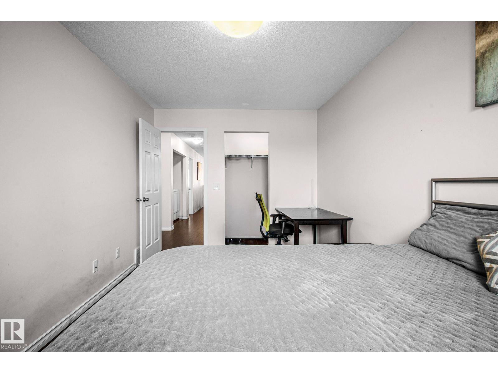 4806 117 AVE NW - 41
