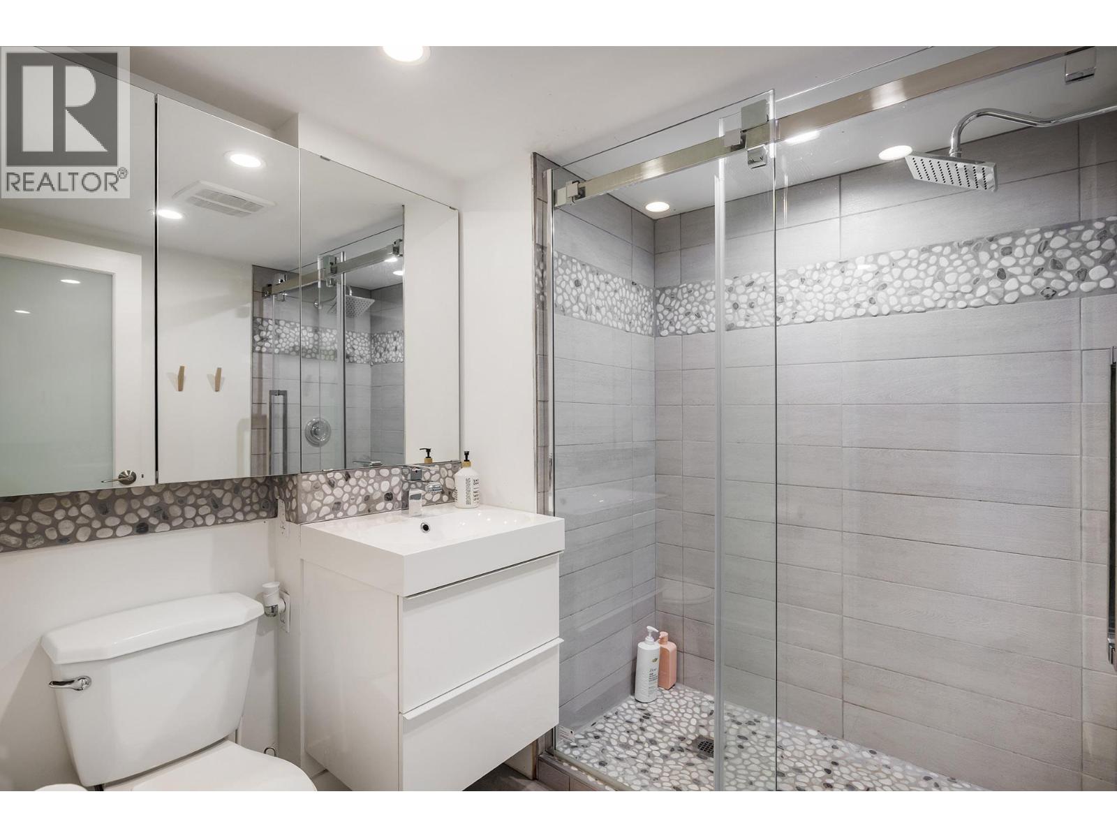 2020 Goldie Road - 24