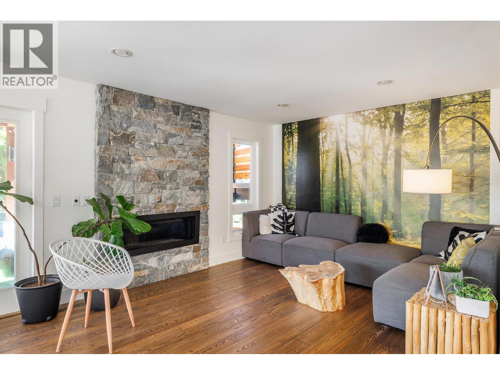 2020 Goldie Road - 6