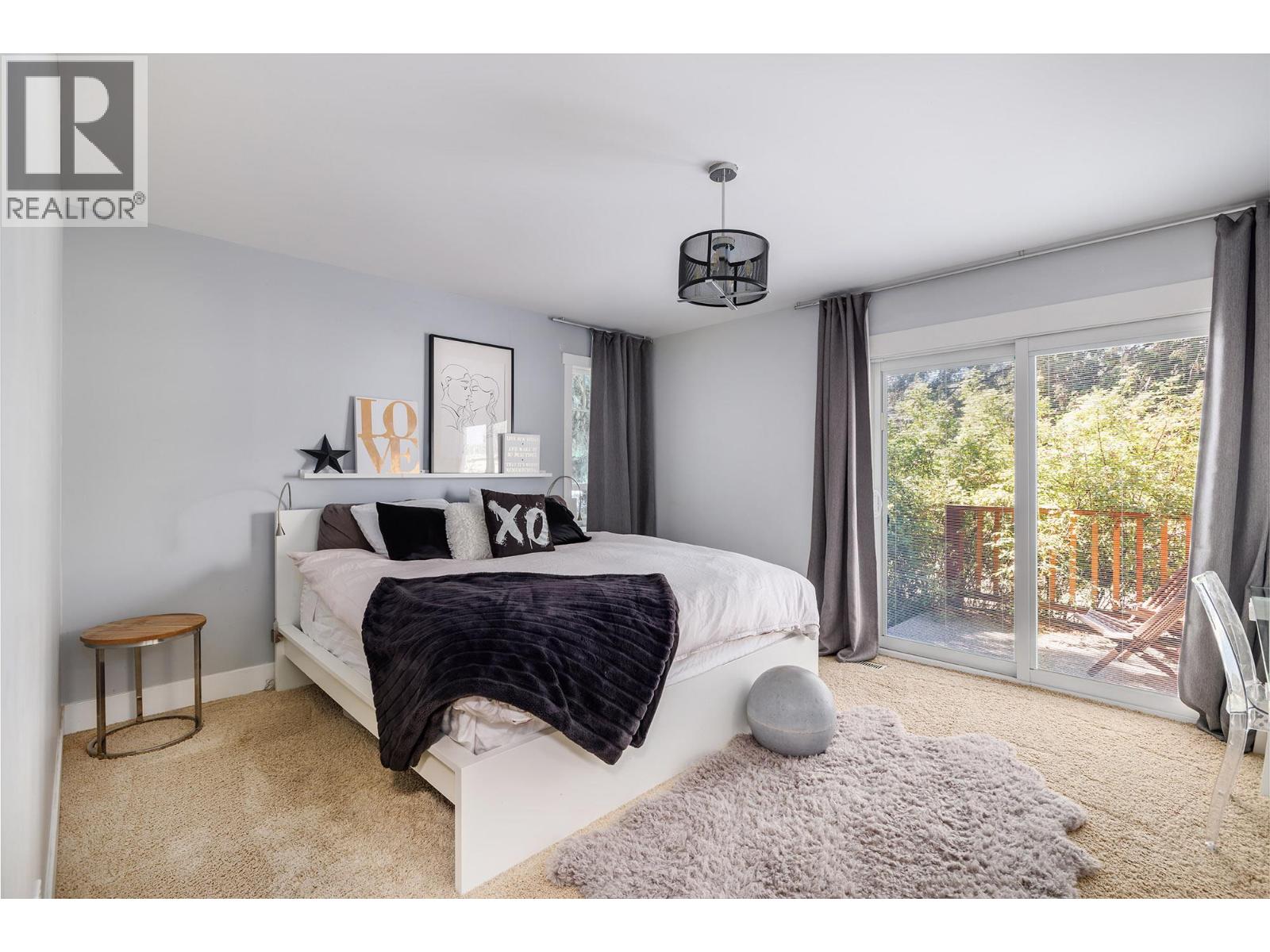 2020 Goldie Road - 14
