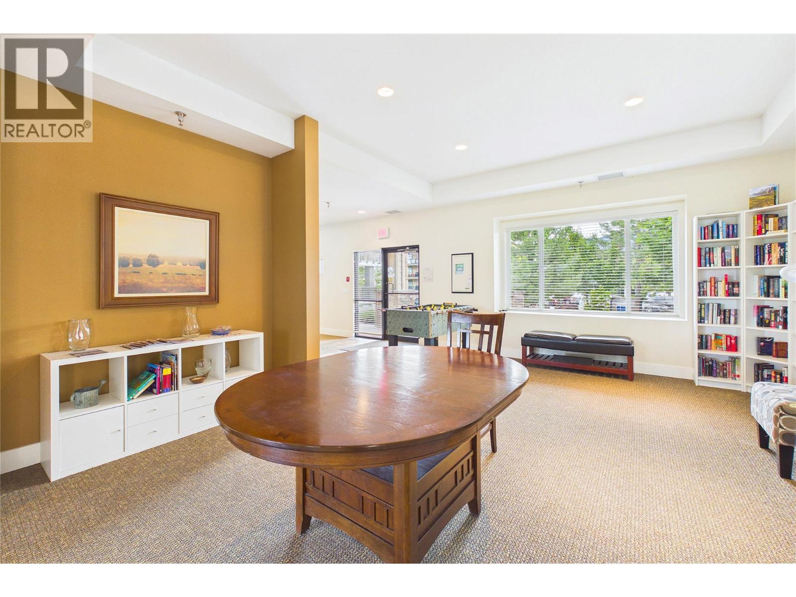 #317 2532 Shoreline Drive - 35
