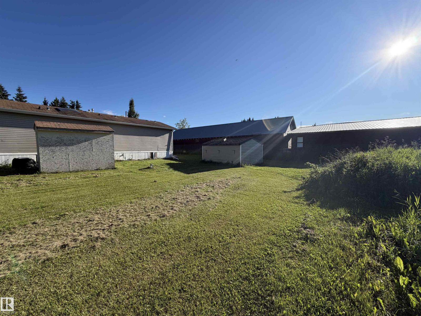 6118 Hwy 16 — photo 37