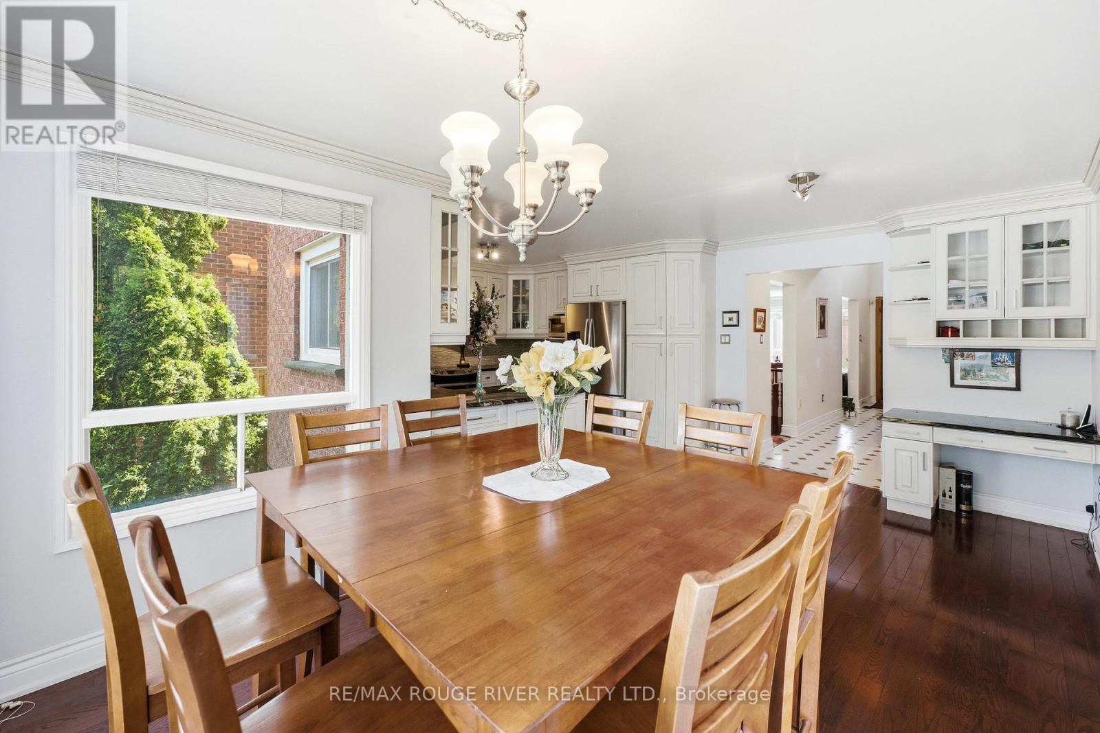 51 SUGARBUSH SQUARE - 13