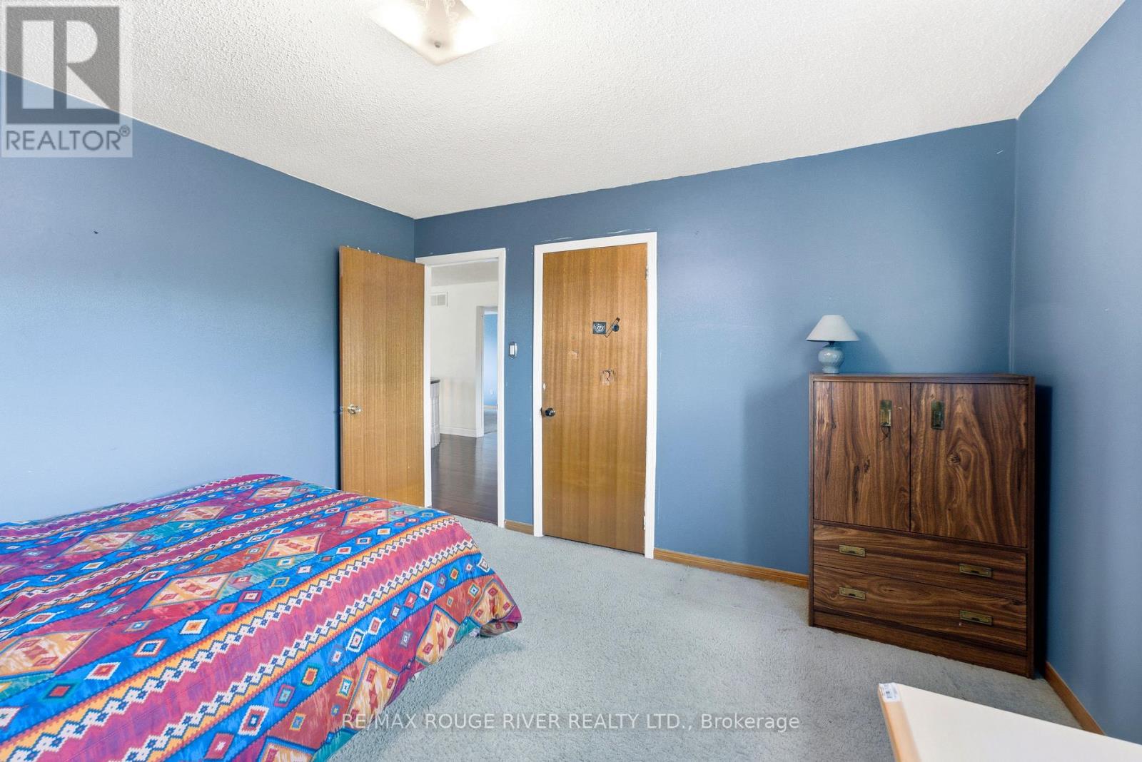 51 SUGARBUSH SQUARE - 26