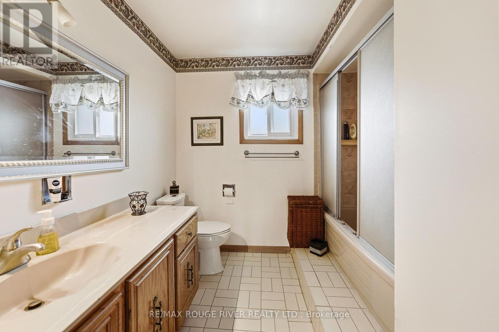 51 SUGARBUSH SQUARE - 27