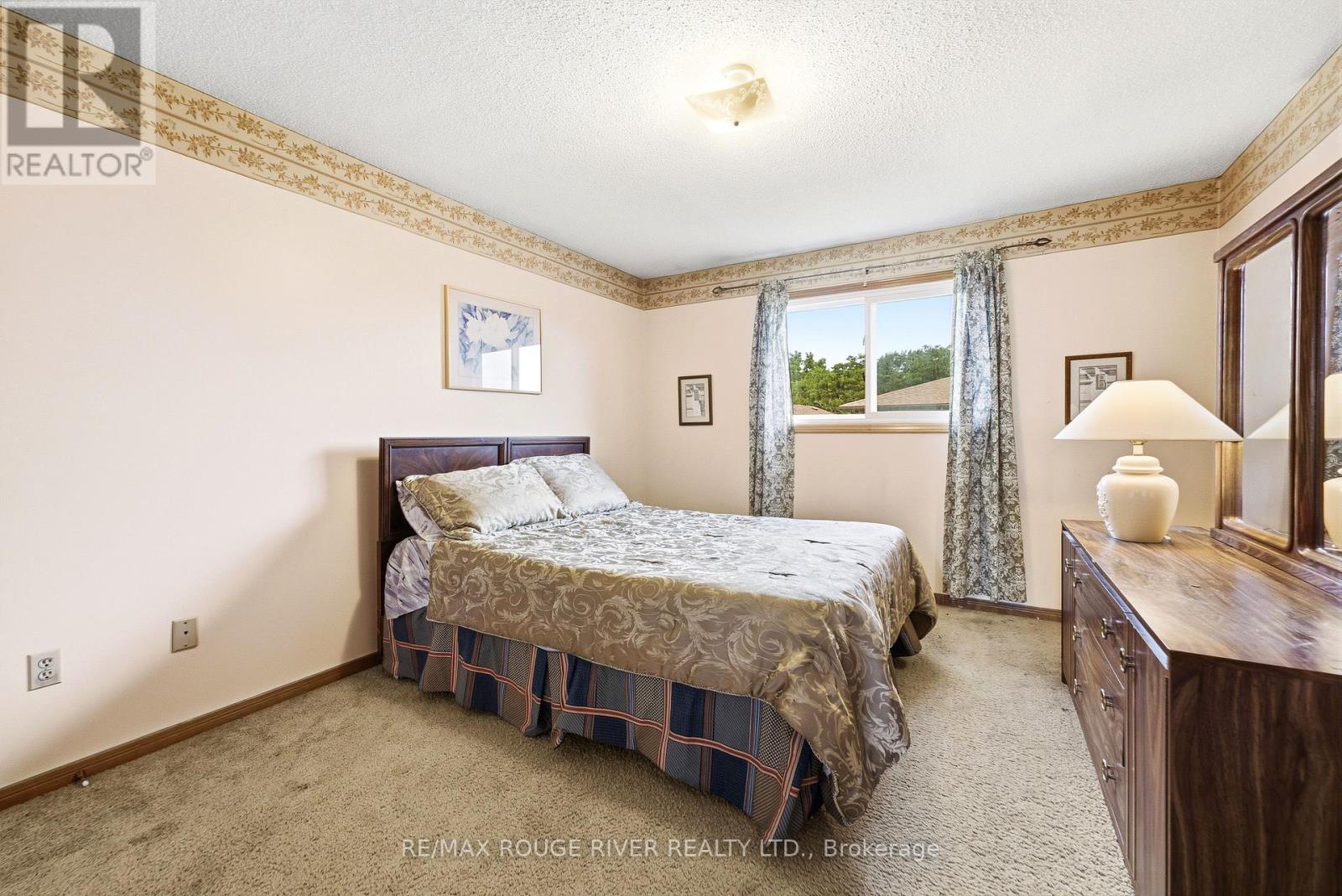 51 SUGARBUSH SQUARE - 28