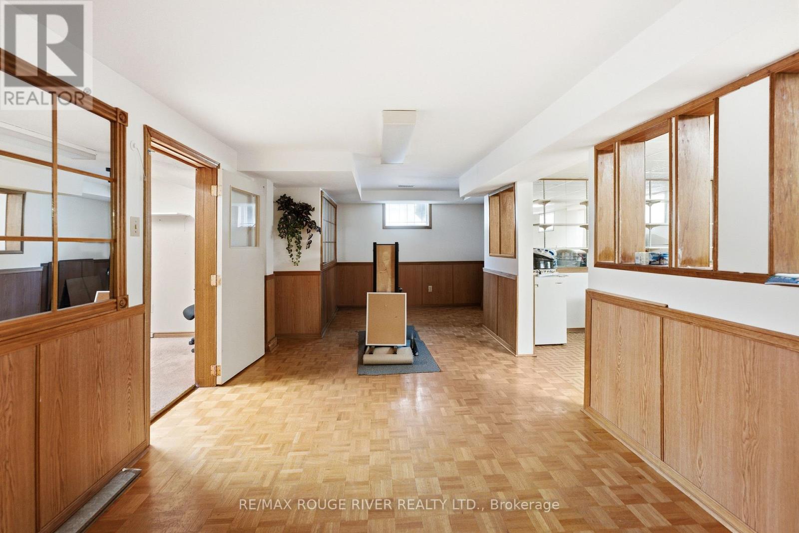 51 SUGARBUSH SQUARE - 40