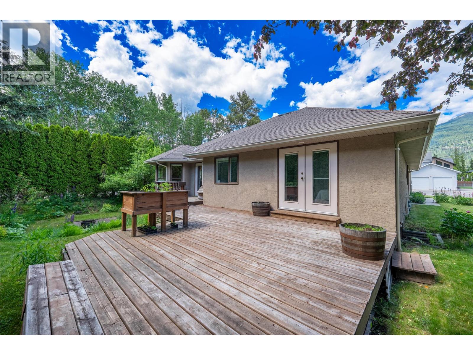 1609 Windsor Drive, Revelstoke