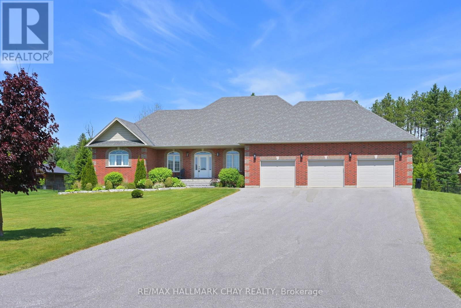 11 HARRY PARKER PLACE - 1