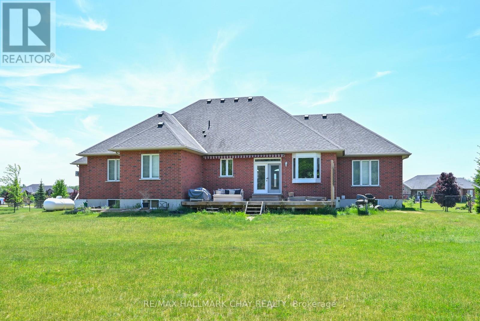 11 HARRY PARKER PLACE - 32