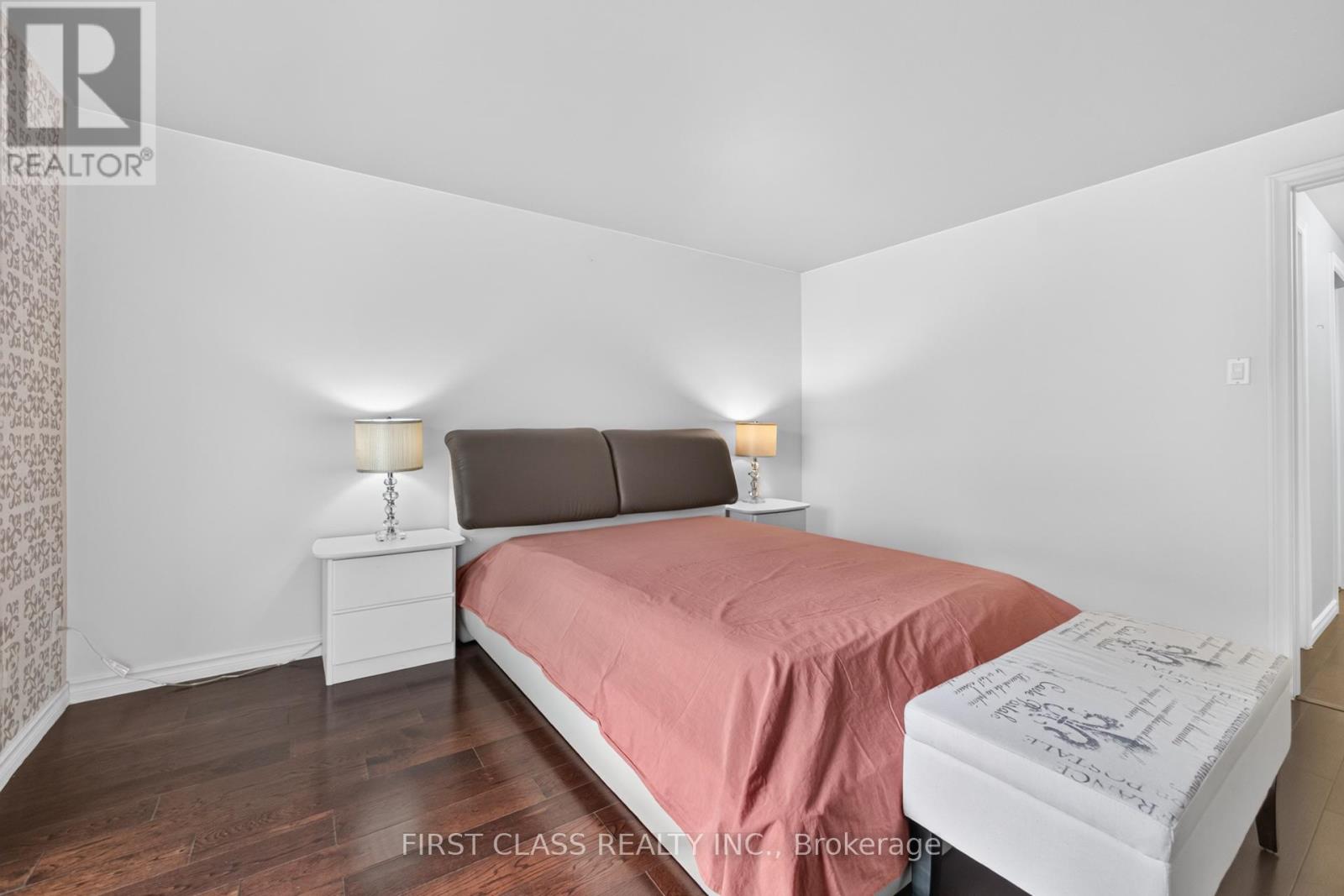 202 ROYAL ORCHARD BOULEVARD - Image 36