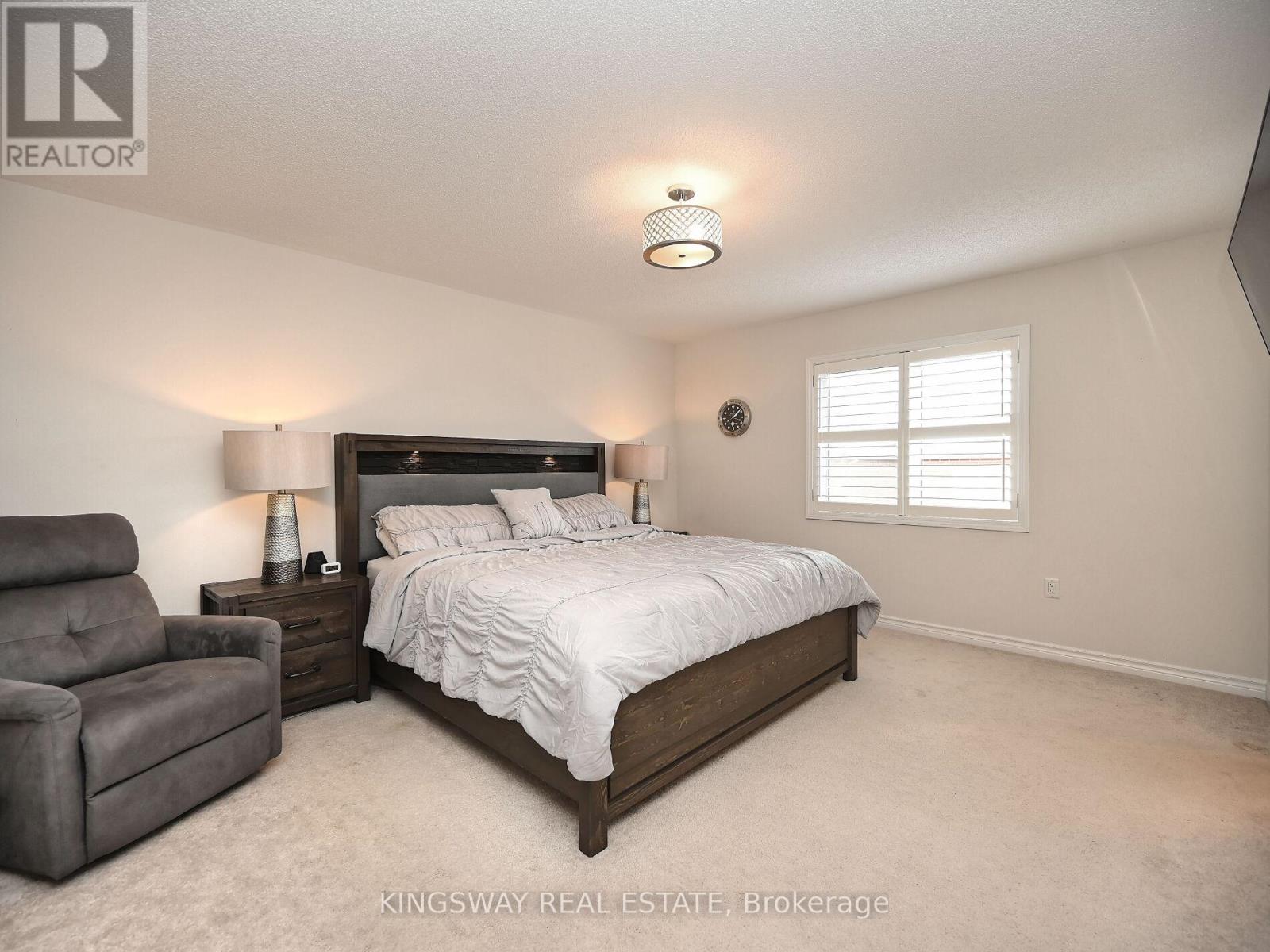 620 LANGHOLM STREET - 20