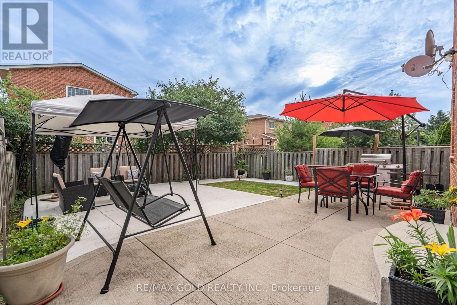 86 WHITEHAVEN DRIVE - 35