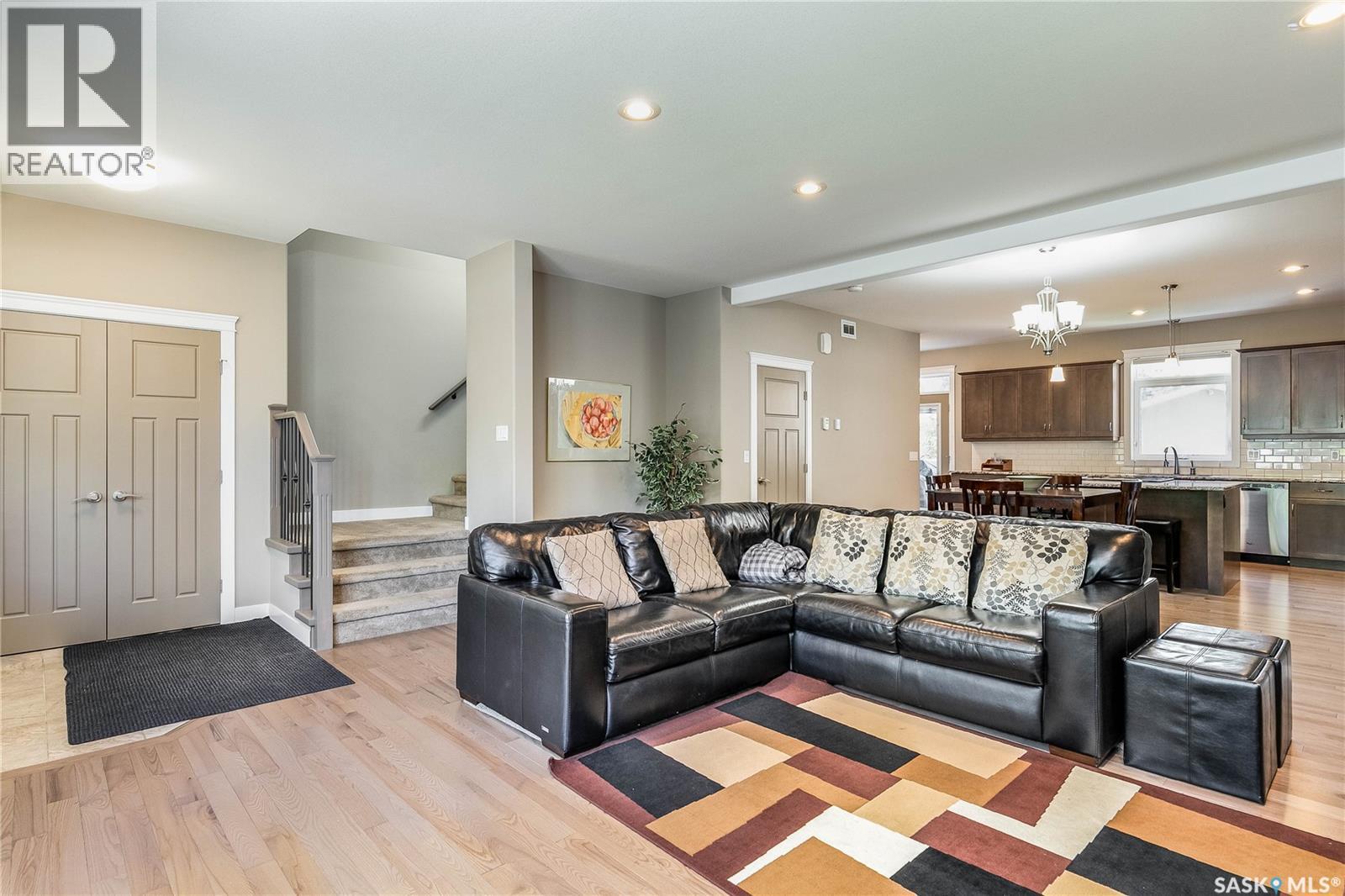 1412 Main STREET - 3