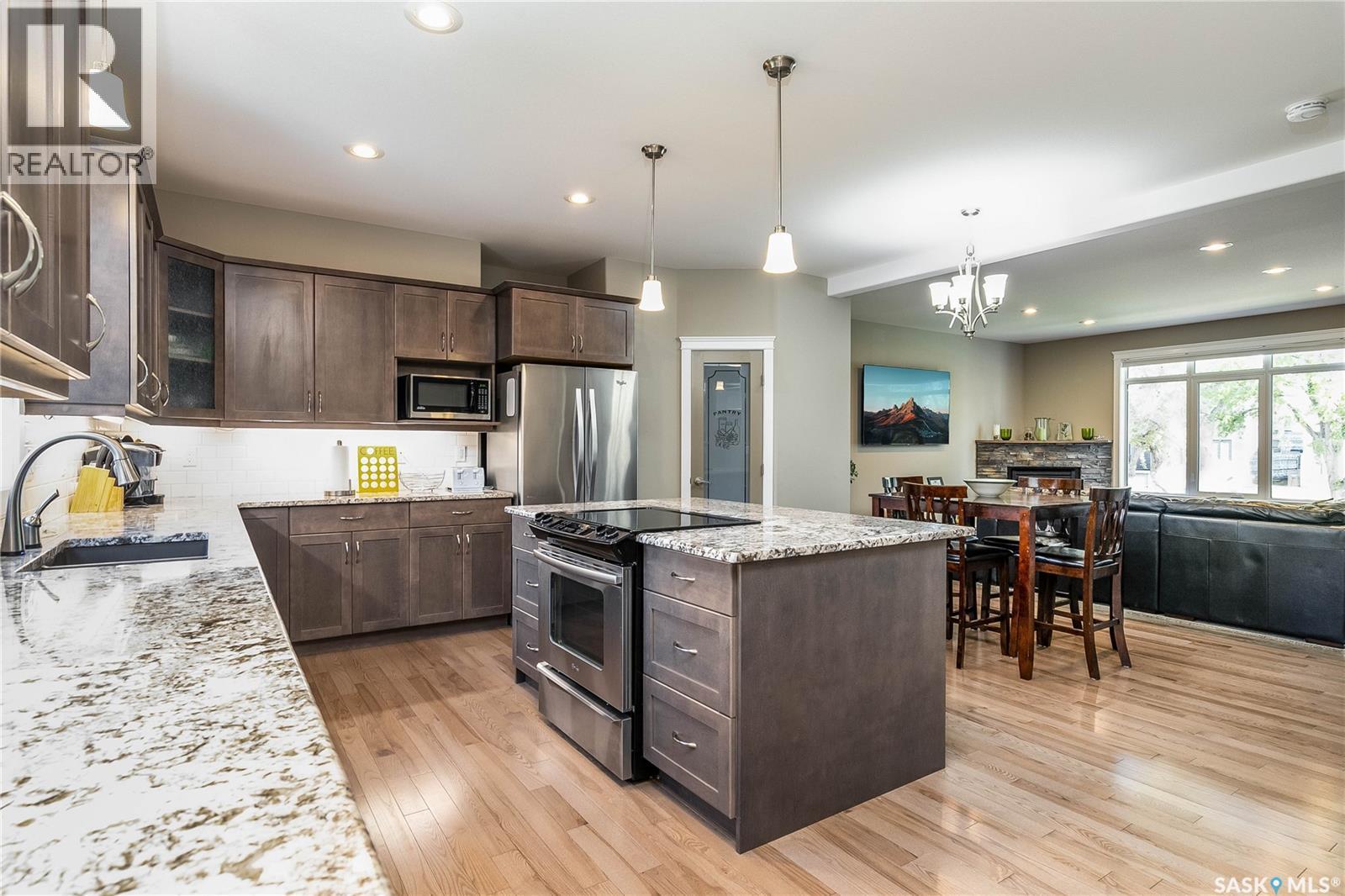 1412 Main STREET - 6