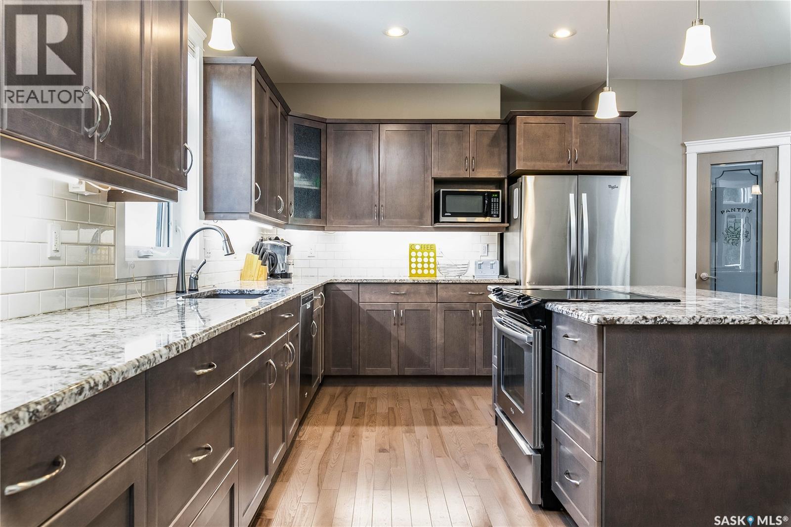 1412 Main STREET - 7
