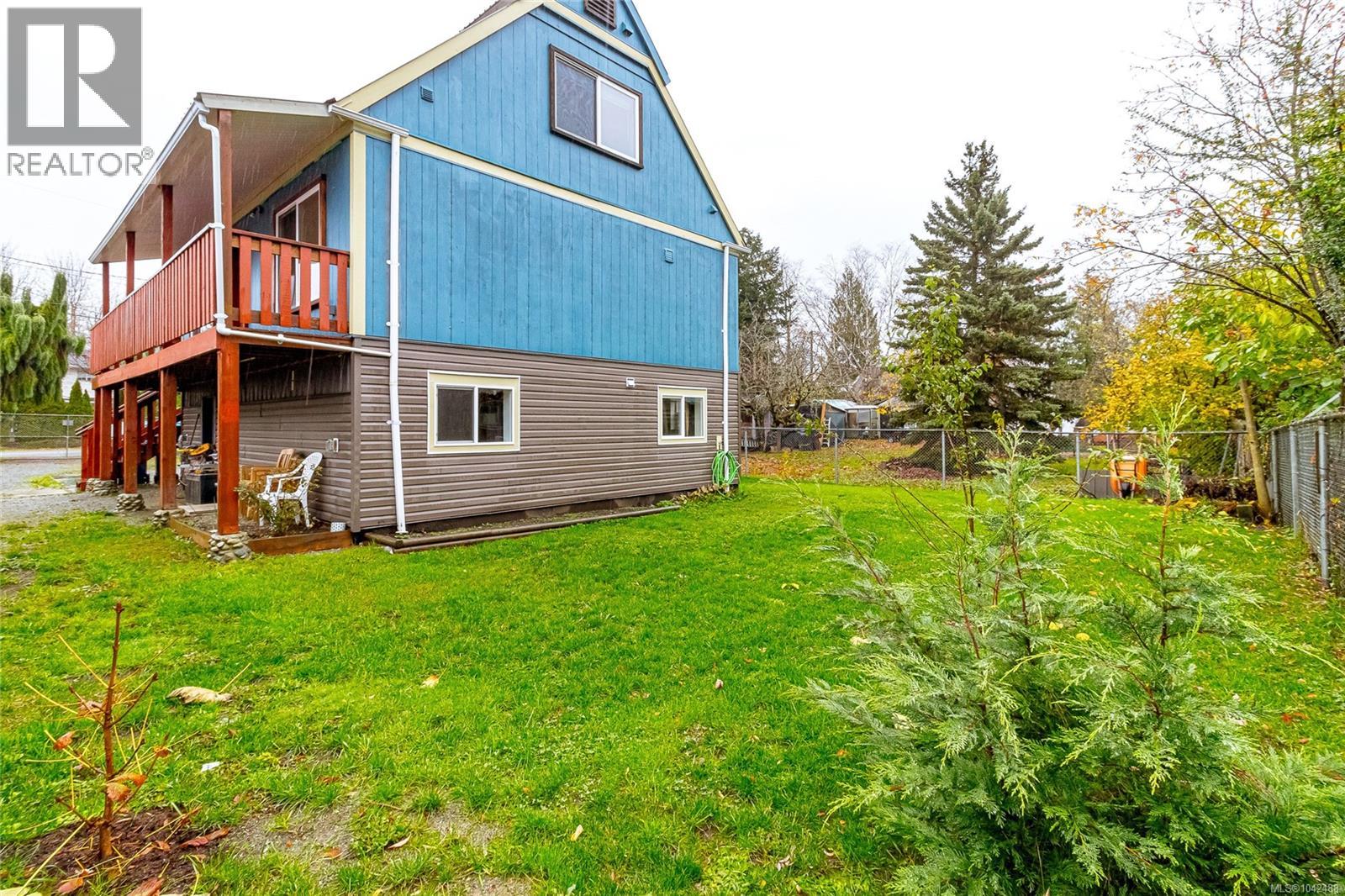 84 Lakeview Ave - 27