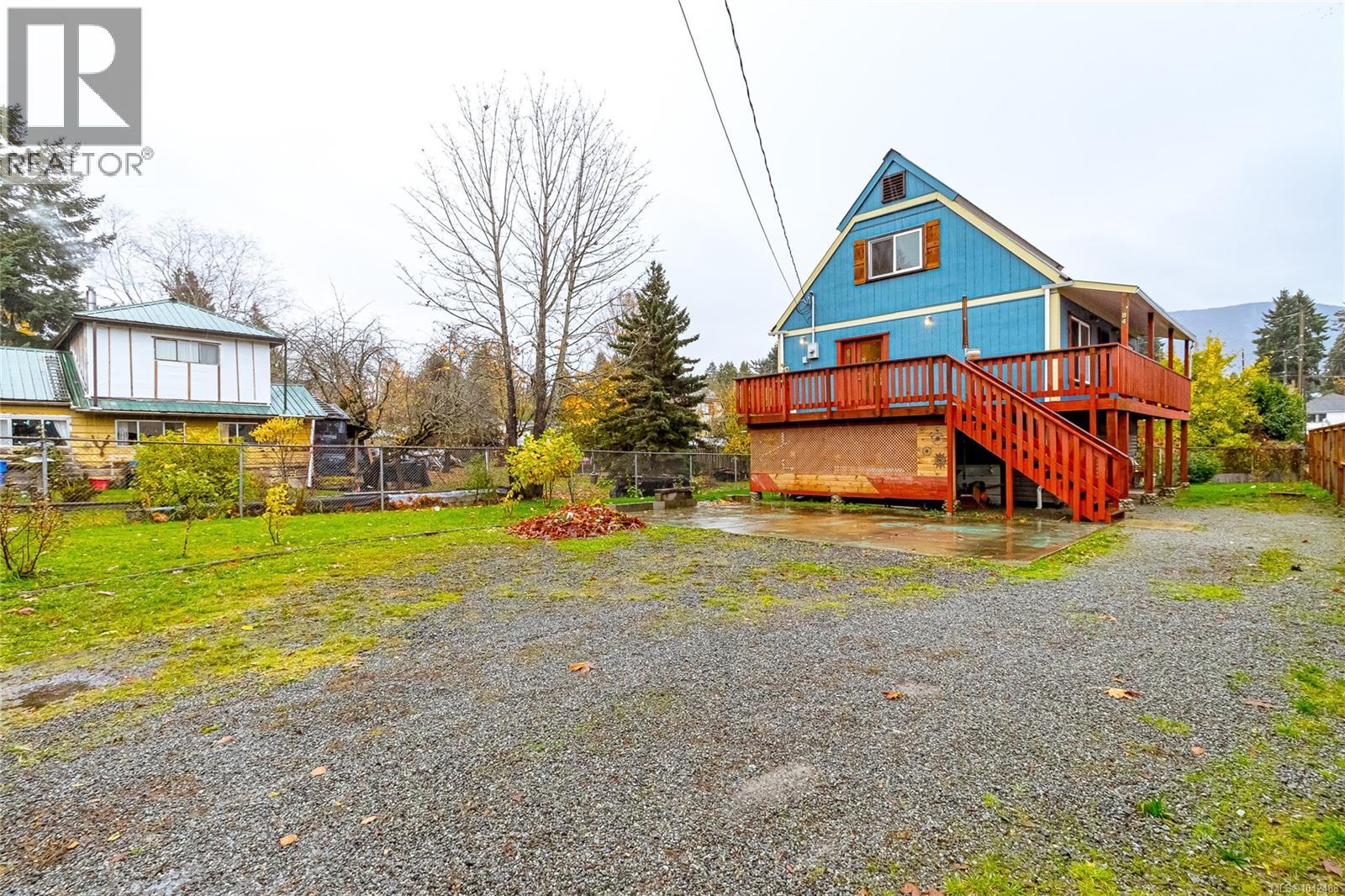 84 Lakeview Ave - 42
