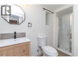 84 Lakeview Ave, Lake Cowichan, BC V0R2G0 Photo 35