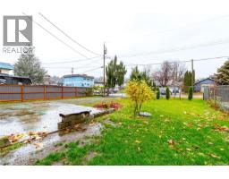 84 Lakeview Ave, Lake Cowichan, BC V0R2G0 Photo 39