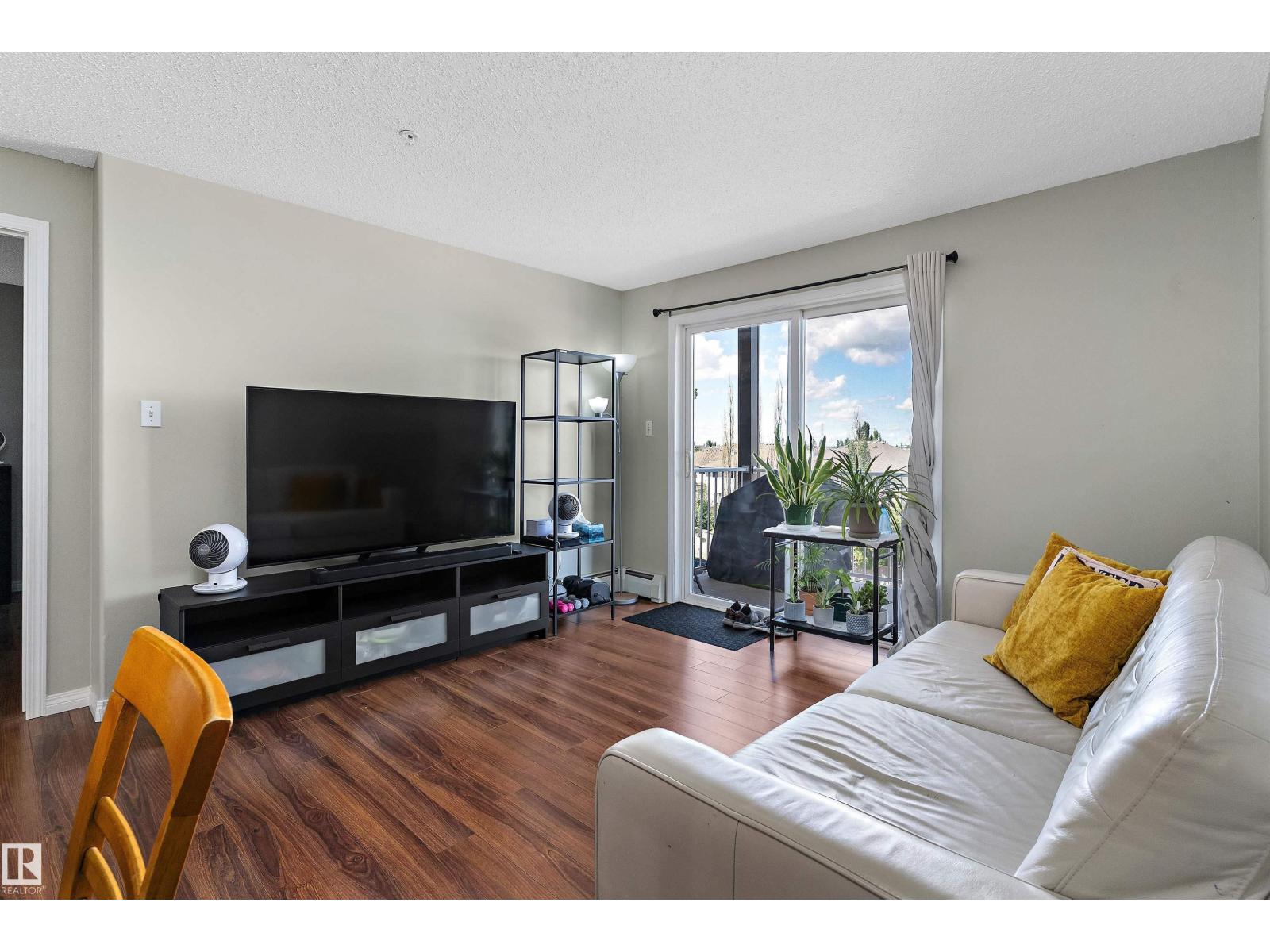 #305 151 Edwards DR SW — photo 13