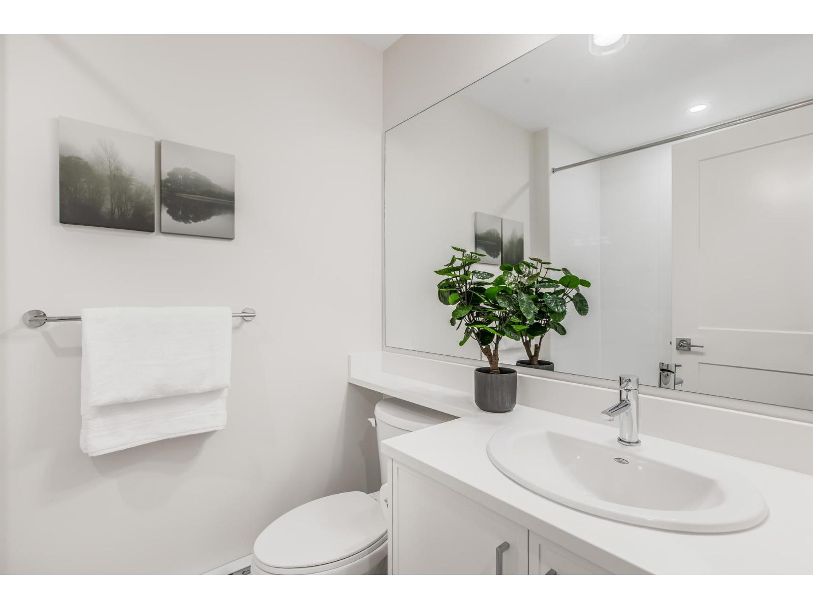 27 7919 204B STREET, Langley