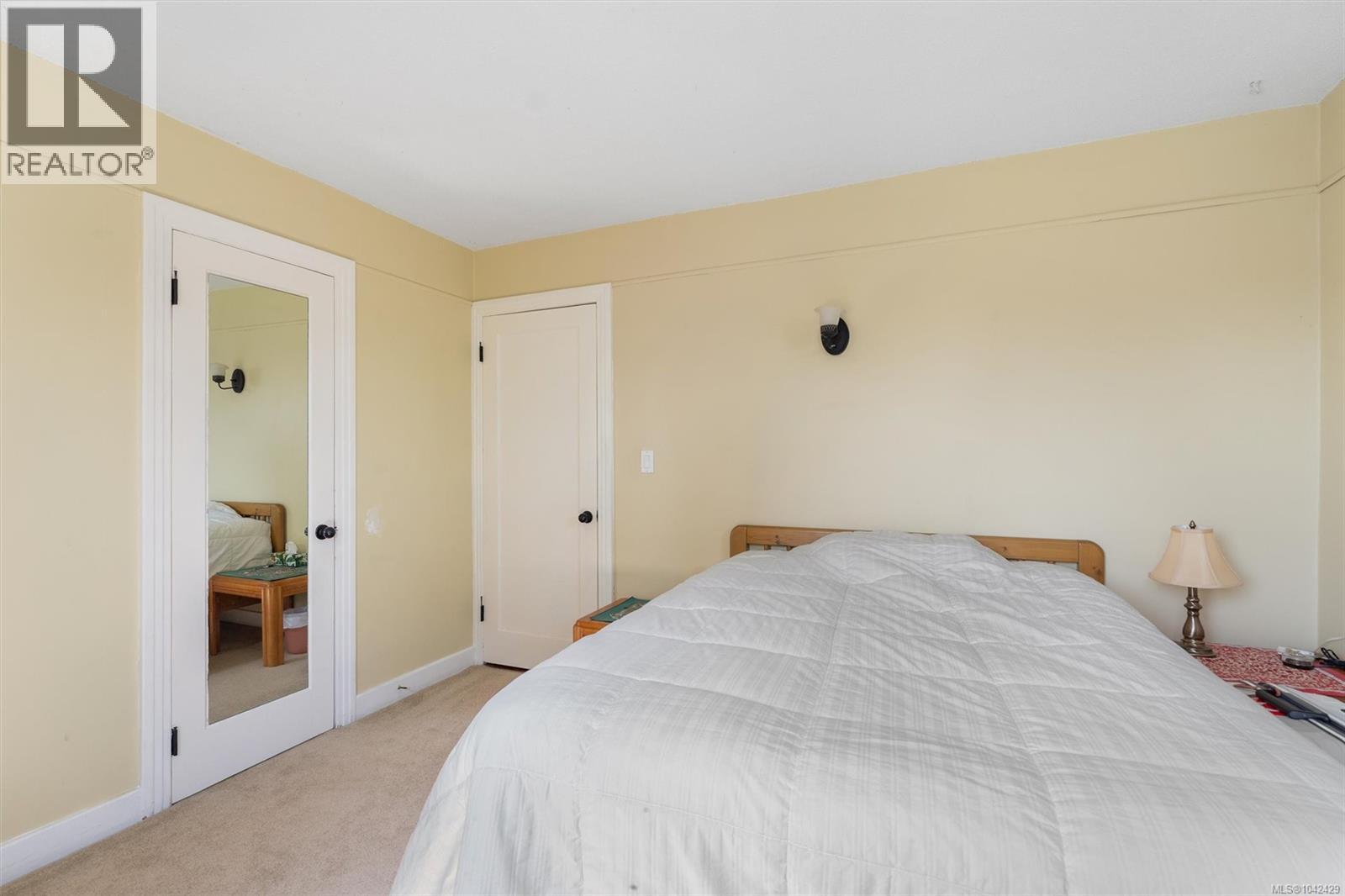 3161 Donald St - 10