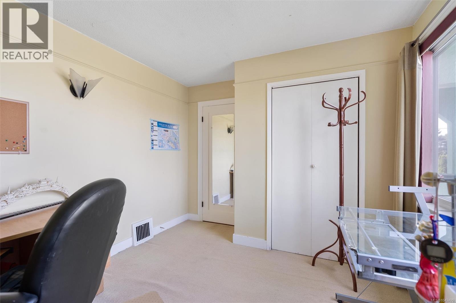 3161 Donald St - 16