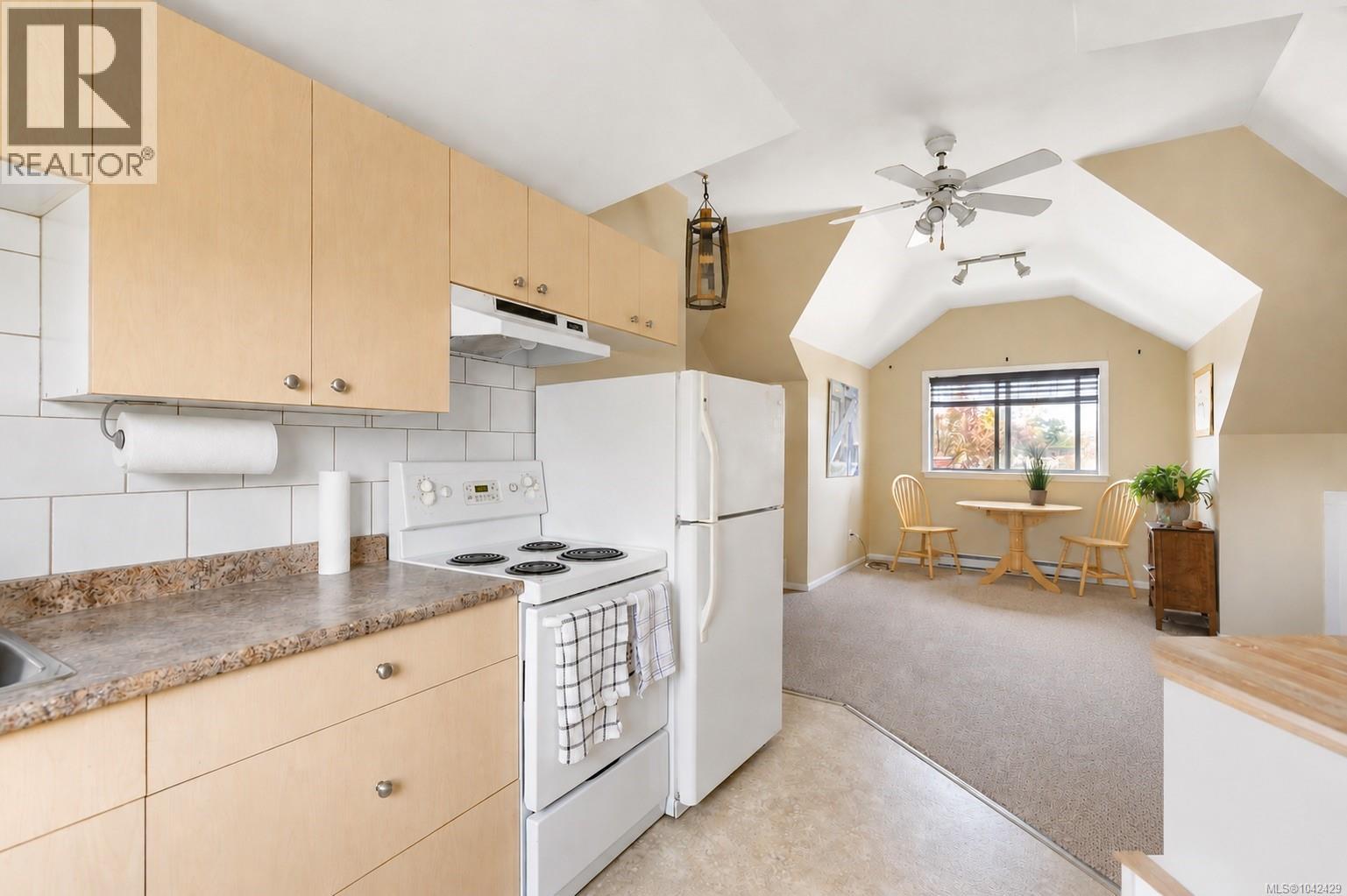 3161 Donald St - 18